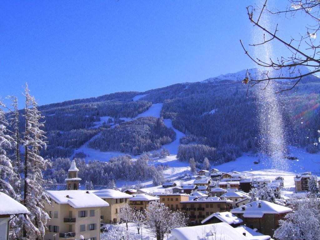 Hotel Torena Aprica Ngoại thất bức ảnh